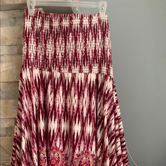 Magic Red Patterned dress - Picture 8 of 9